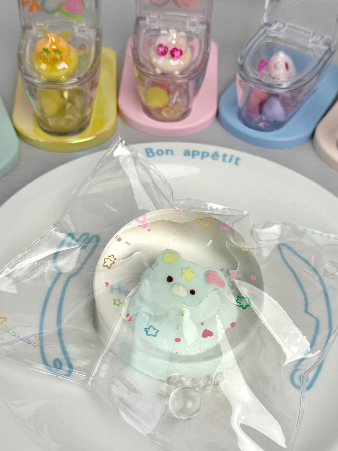 df0a59a7-033a-41c4-8a94-fc54abd5c15b